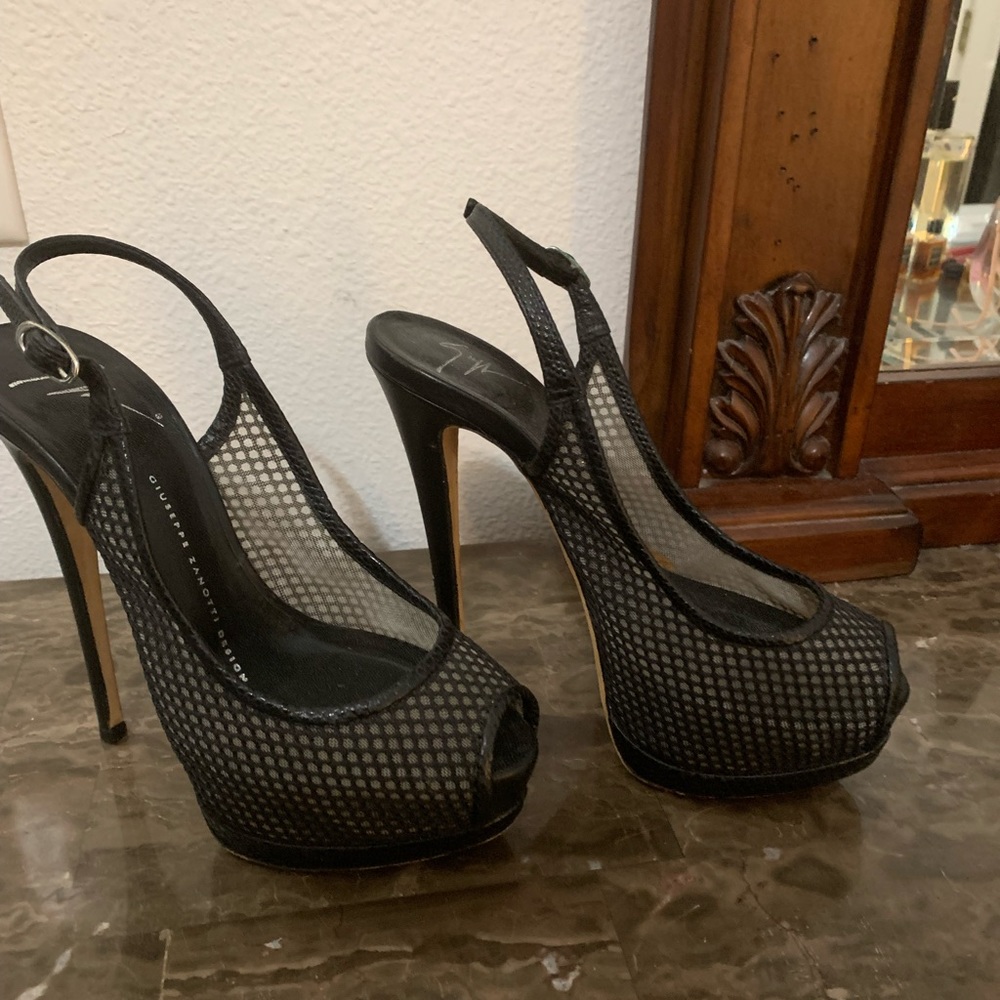 Giuseppe Zanotti Size 36
